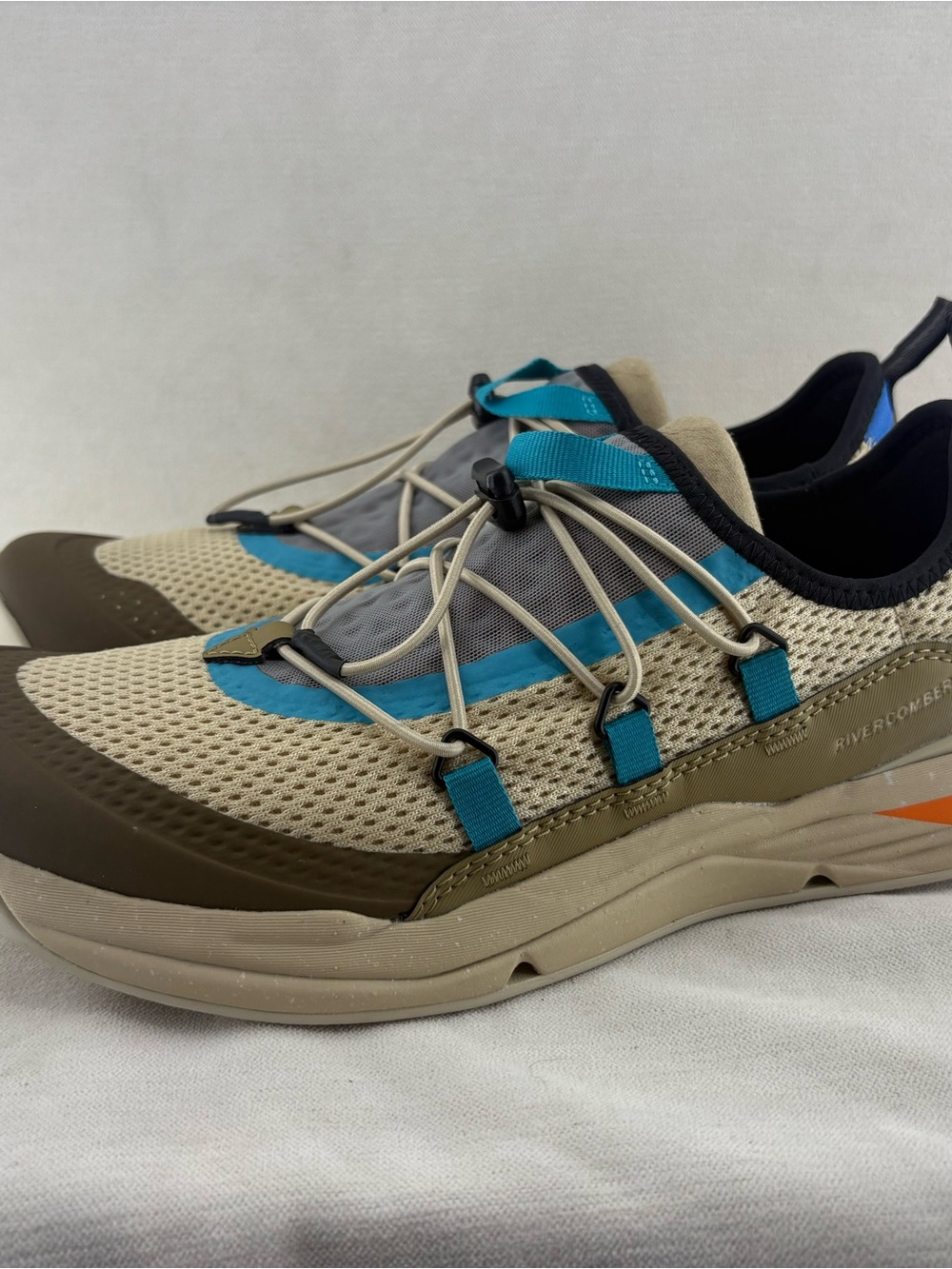 Danner Rivercomber water Sneakers women’s 10.5/42 NEW